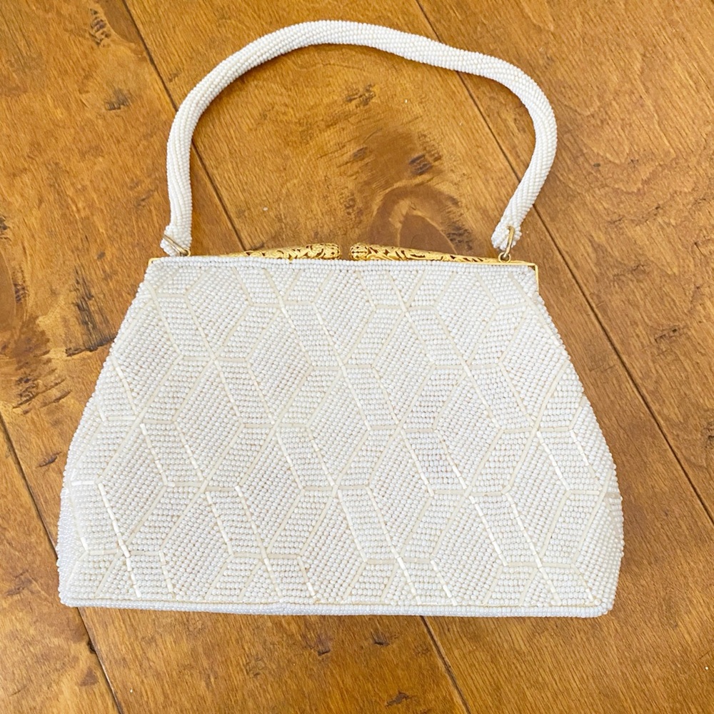 White Geometric Beaded Snap Bag